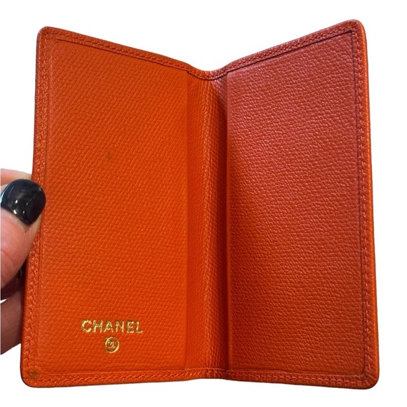 Chanel Leather Card Holder - Picture 4 of 13